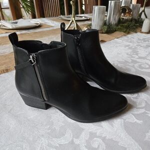 Esprit 'Talaya' Ankle Boots Sz7.5M  - Excellent !